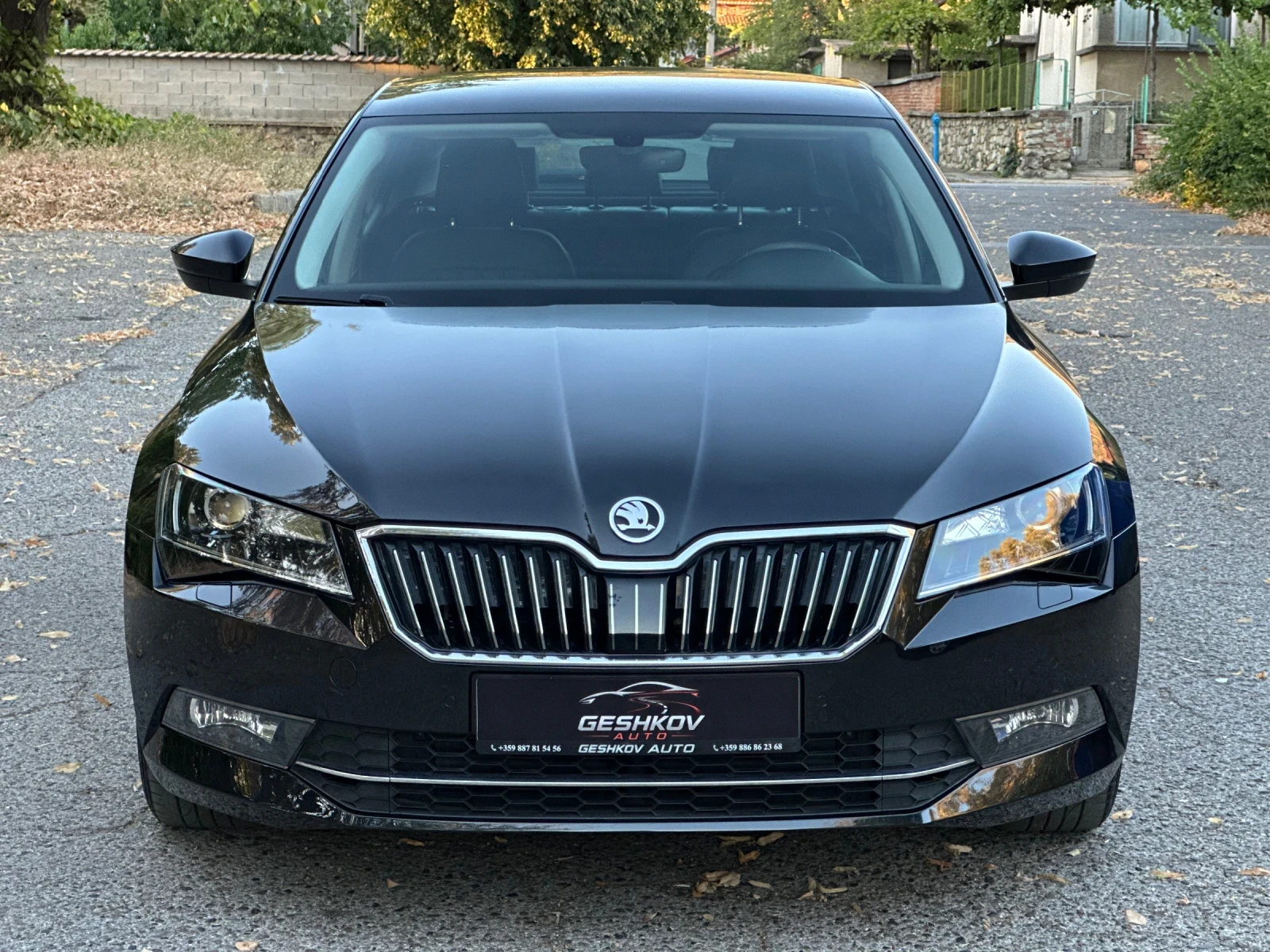Skoda Superb 2.0TDI/DSG/150кс, снимка 2 - Автомобили и джипове - 55971938