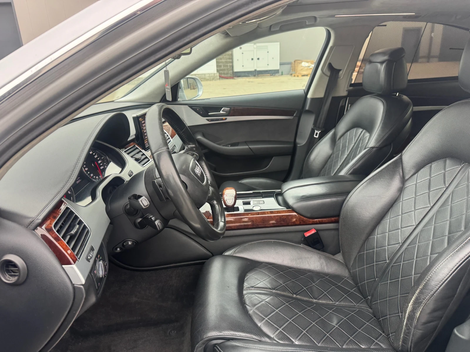 Audi A8 4.2tdi 351 коня, снимка 9 - Автомобили и джипове - 56657257