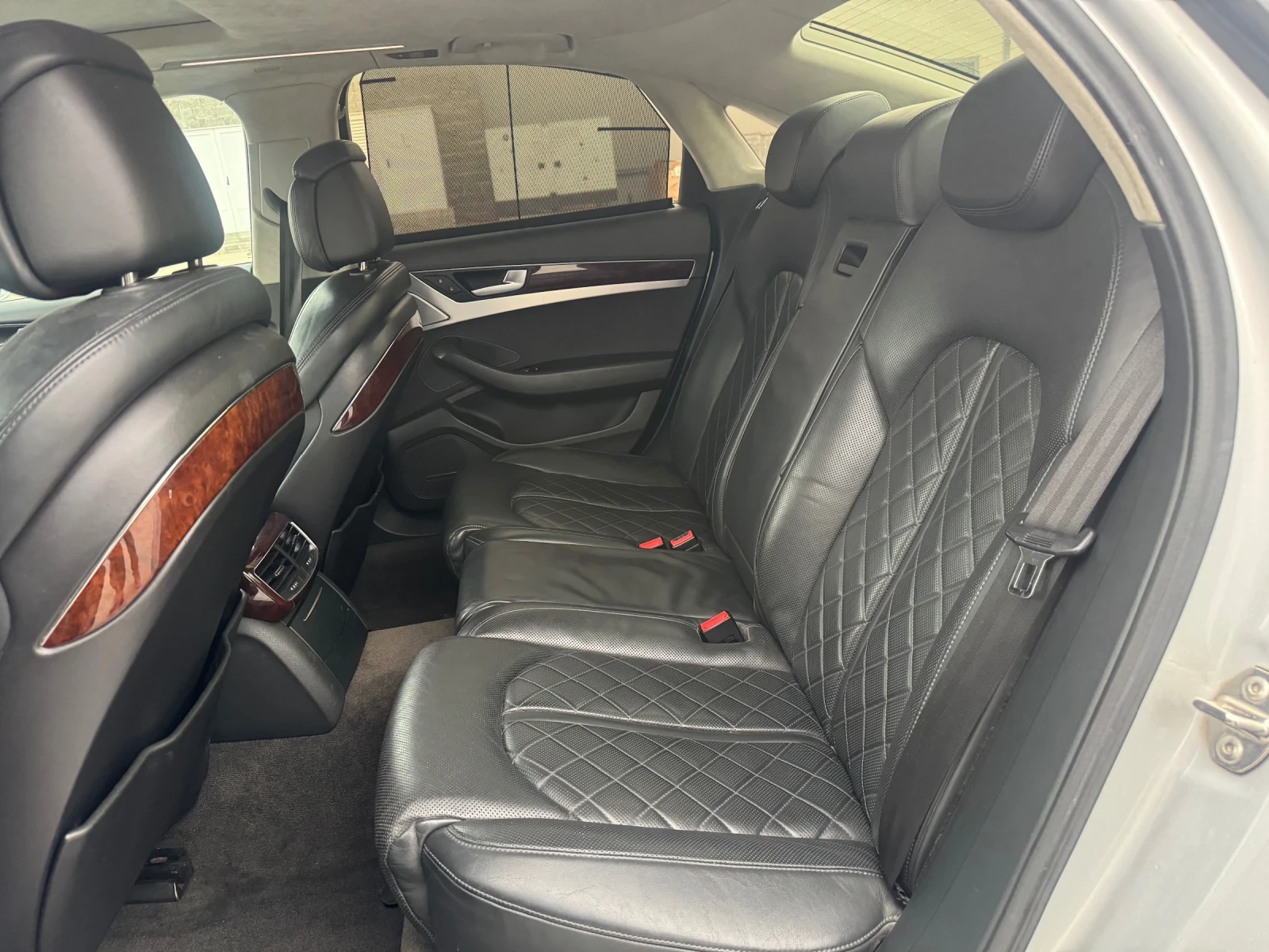 Audi A8 4.2tdi 351 коня, снимка 16 - Автомобили и джипове - 56657257
