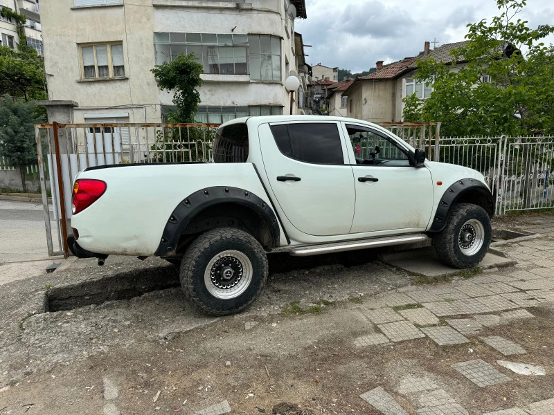 Mitsubishi L200 Off road, снимка 4 - Автомобили и джипове - 48302792