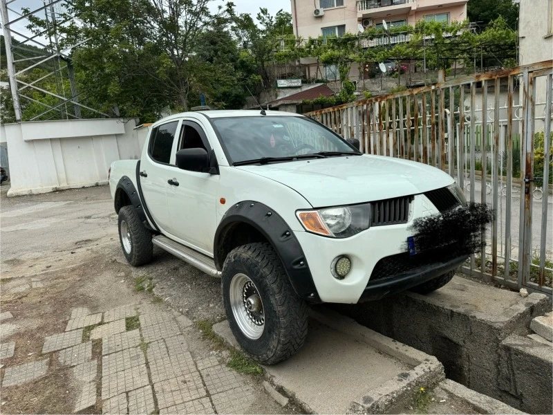 Mitsubishi L200 Off road, снимка 2 - Автомобили и джипове - 48302792