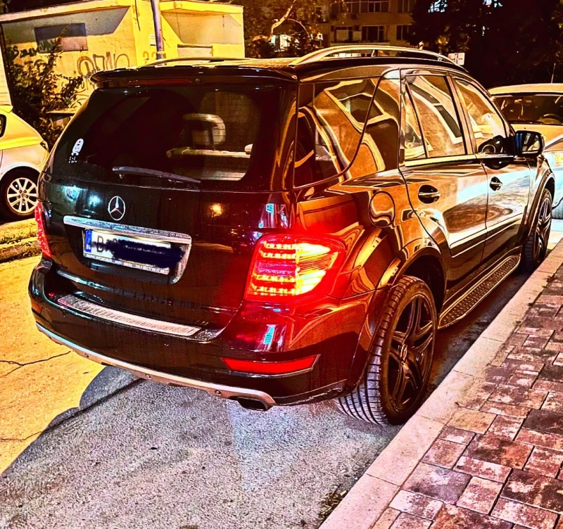 Mercedes-Benz ML 320, снимка 4 - Автомобили и джипове - 48083068