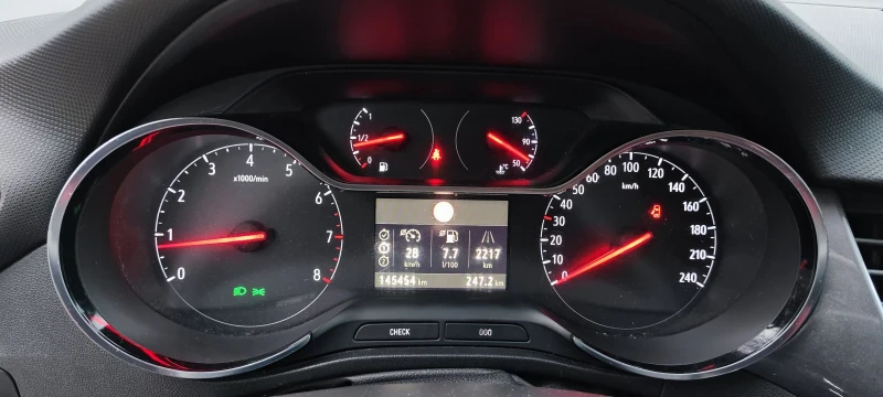 Opel Crossland X 1, 2 Фабрична газ!, снимка 13 - Автомобили и джипове - 49761294