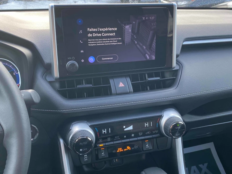 Toyota Rav4 Hybrid XLE * * CARFAX * * АВТО КРЕДИТ * * , снимка 14 - Автомобили и джипове - 52755587