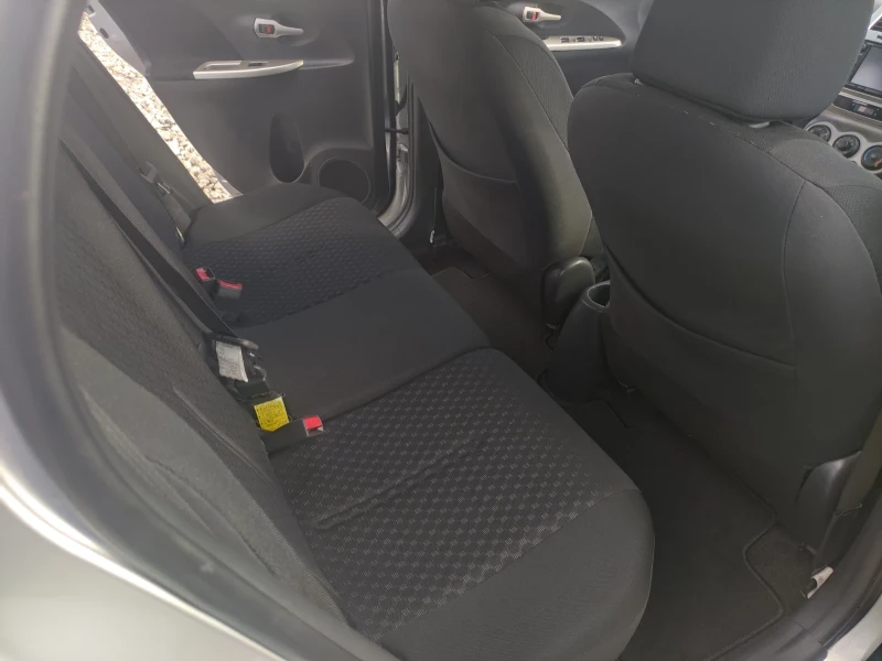 Toyota Urban Cruiser 1.3/100кс Swiss edition , снимка 10 - Автомобили и джипове - 53014142