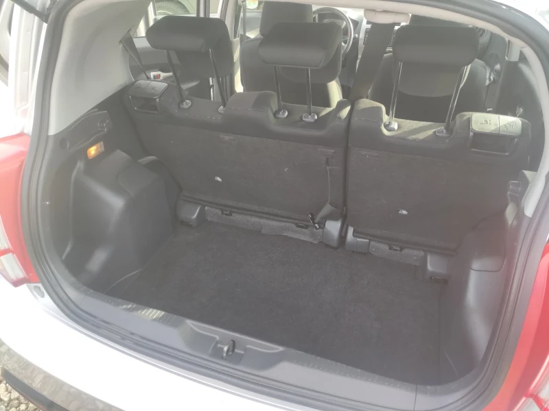 Toyota Urban Cruiser 1.3/100кс Swiss edition , снимка 11 - Автомобили и джипове - 53014142