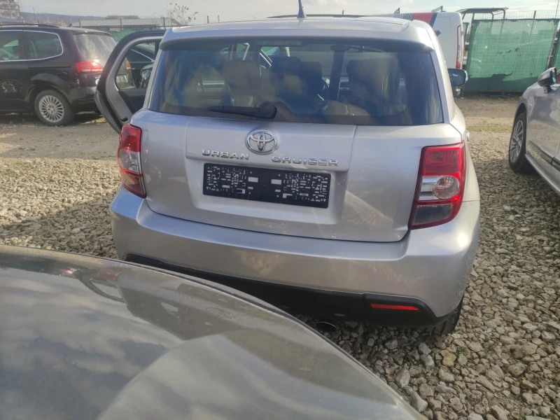Toyota Urban Cruiser 1.3/100кс Swiss edition , снимка 9 - Автомобили и джипове - 53014142