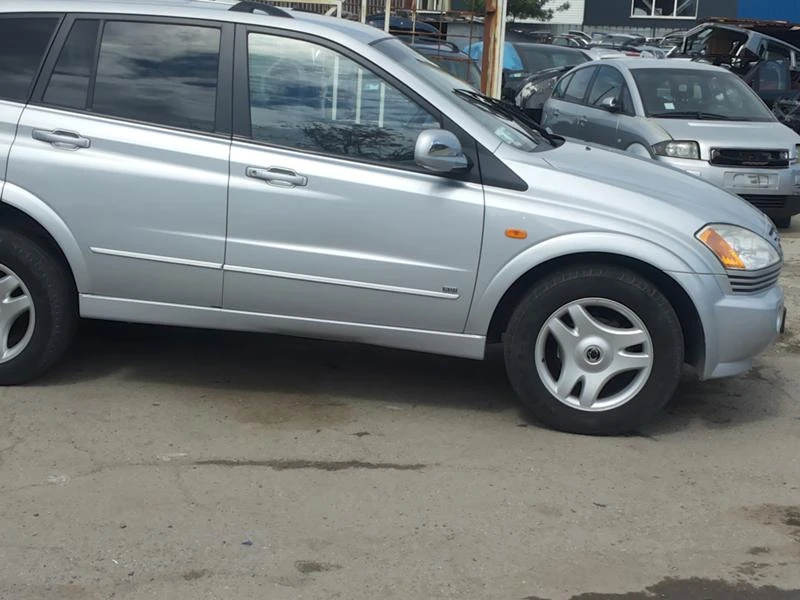 SsangYong Kyron 2.0TDI 4&#215;4, снимка 2 - Автомобили и джипове - 14617151