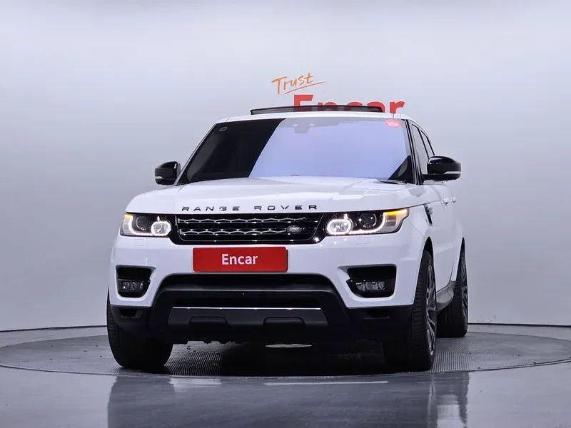 Land Rover Range Rover Sport 3.0, снимка 3 - Автомобили и джипове - 54500101