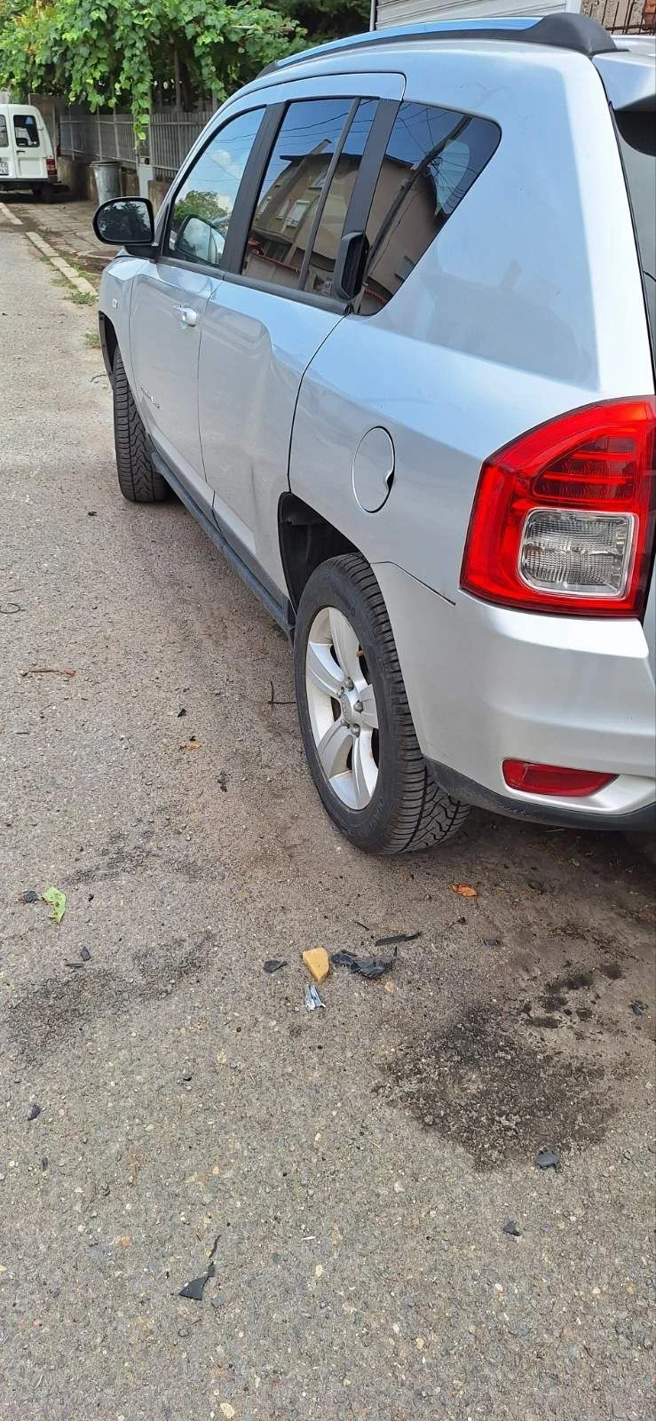 Jeep Compass 2.2crdi, снимка 3 - Автомобили и джипове - 56132960