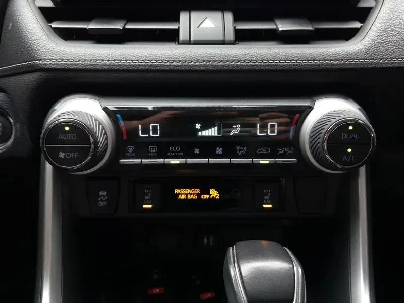 Toyota Rav4, снимка 14 - Автомобили и джипове - 56689620