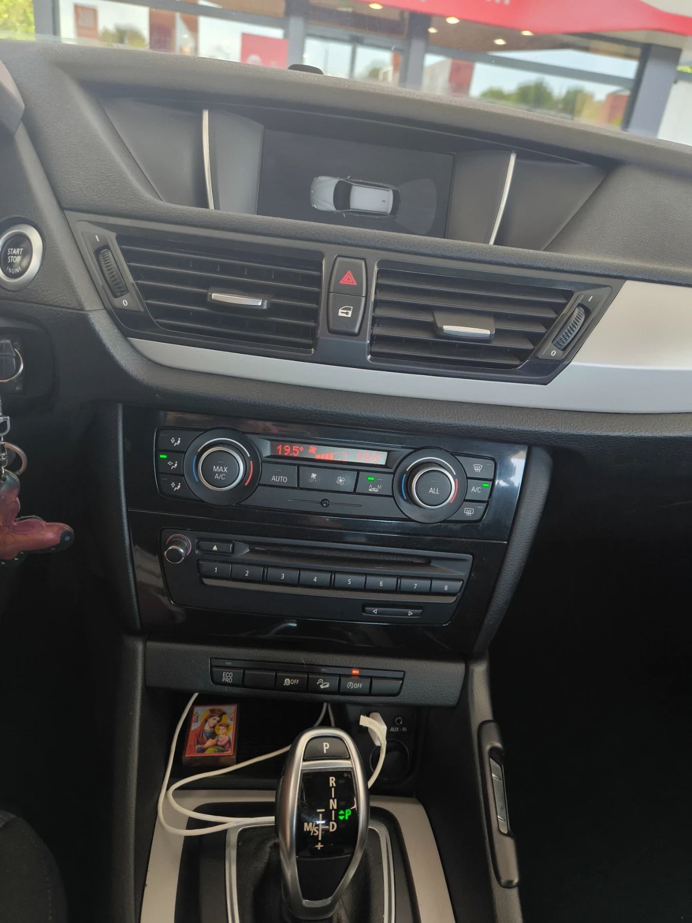 BMW X1  - изображение 3
