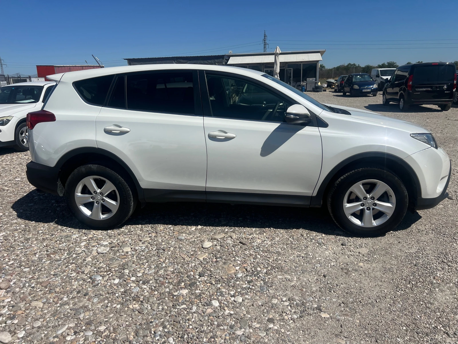 Toyota Rav4 2.0 D4D - изображение 4