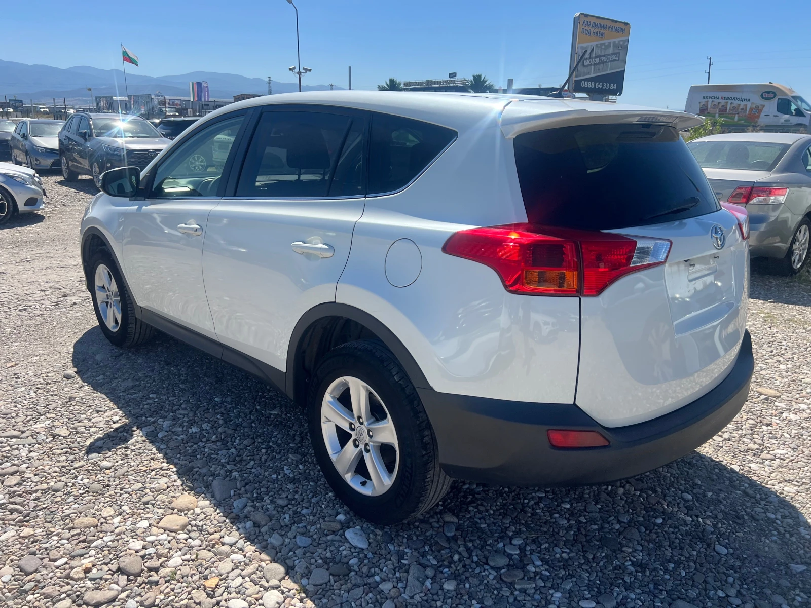 Toyota Rav4 2.0 D4D - изображение 7