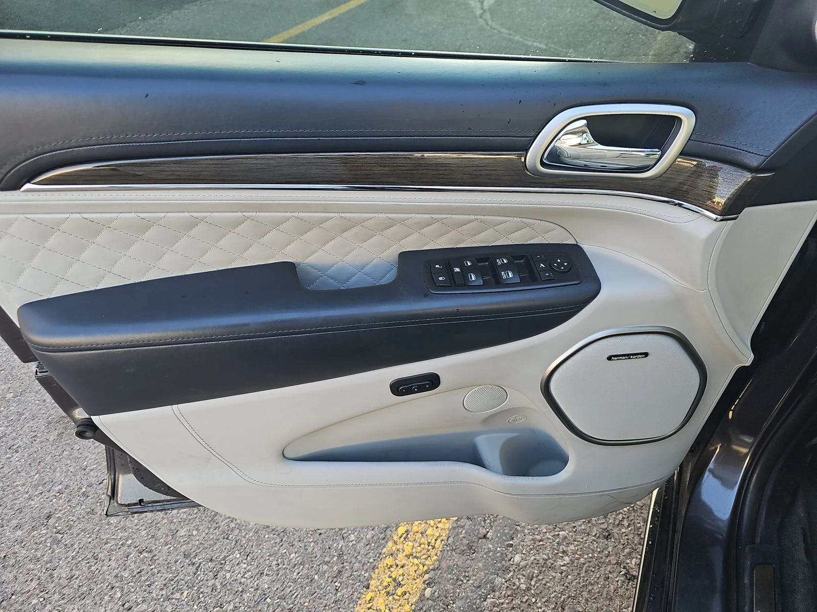 Jeep Grand cherokee SUMMIT 5.7L DISTRONIC/ОБДУХВАНЕ - изображение 7