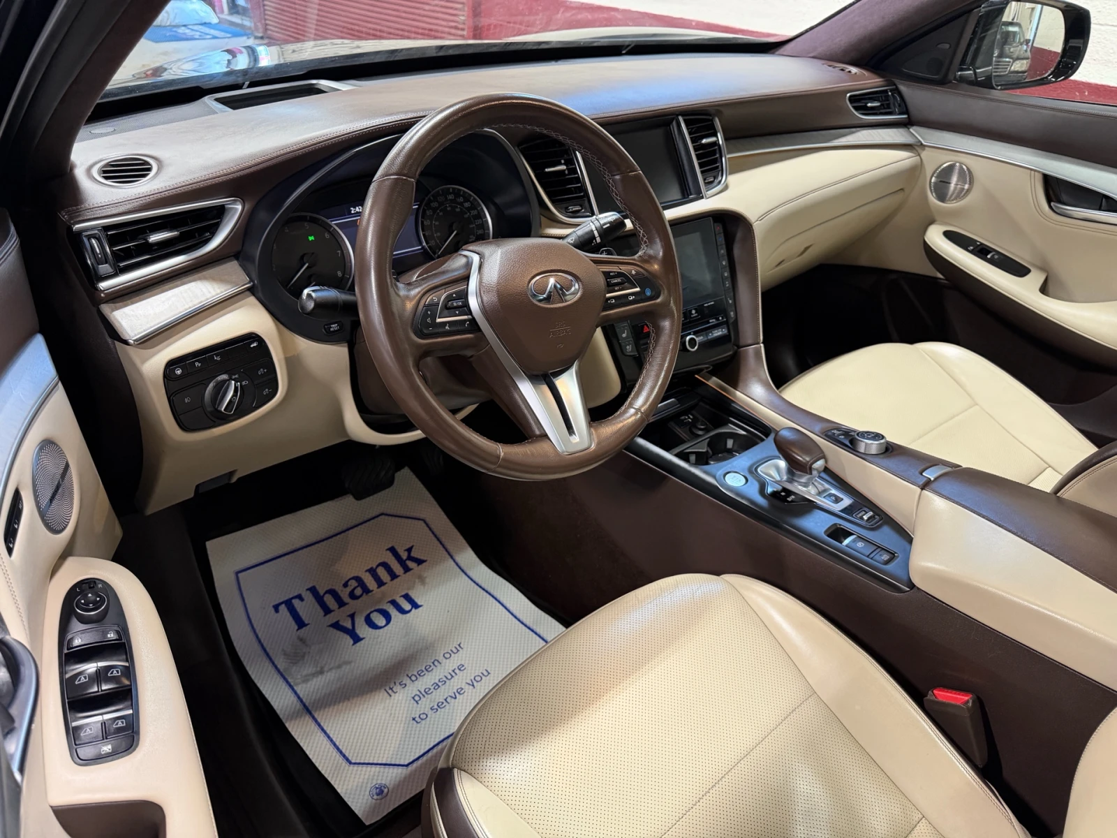 Infiniti QX50 LUXE* AWD* 360* OБДУХВАНЕ* BOSE - изображение 8