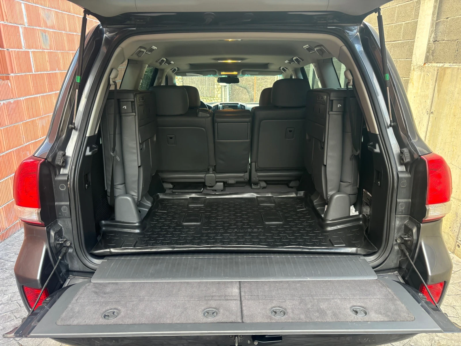 Toyota Land cruiser J200 4.5D V8, снимка 10 - Автомобили и джипове - 53726227