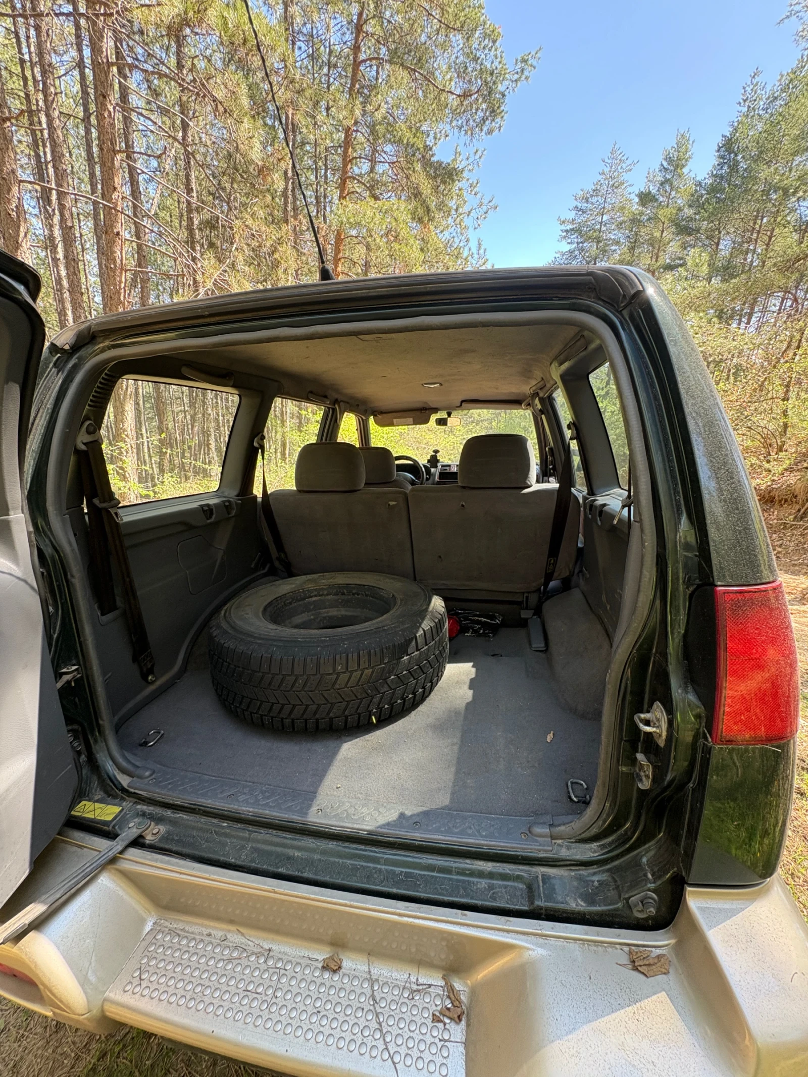 Nissan Terrano 2.7 125 к.с, снимка 9 - Автомобили и джипове - 54246298