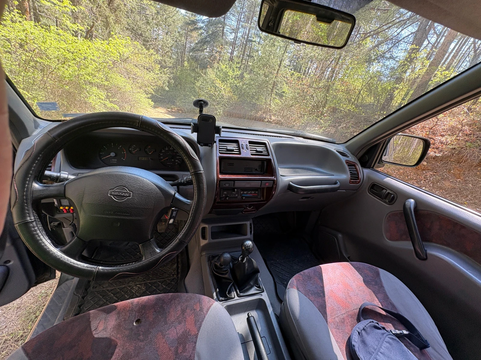 Nissan Terrano 2.7 125 к.с, снимка 8 - Автомобили и джипове - 54246298