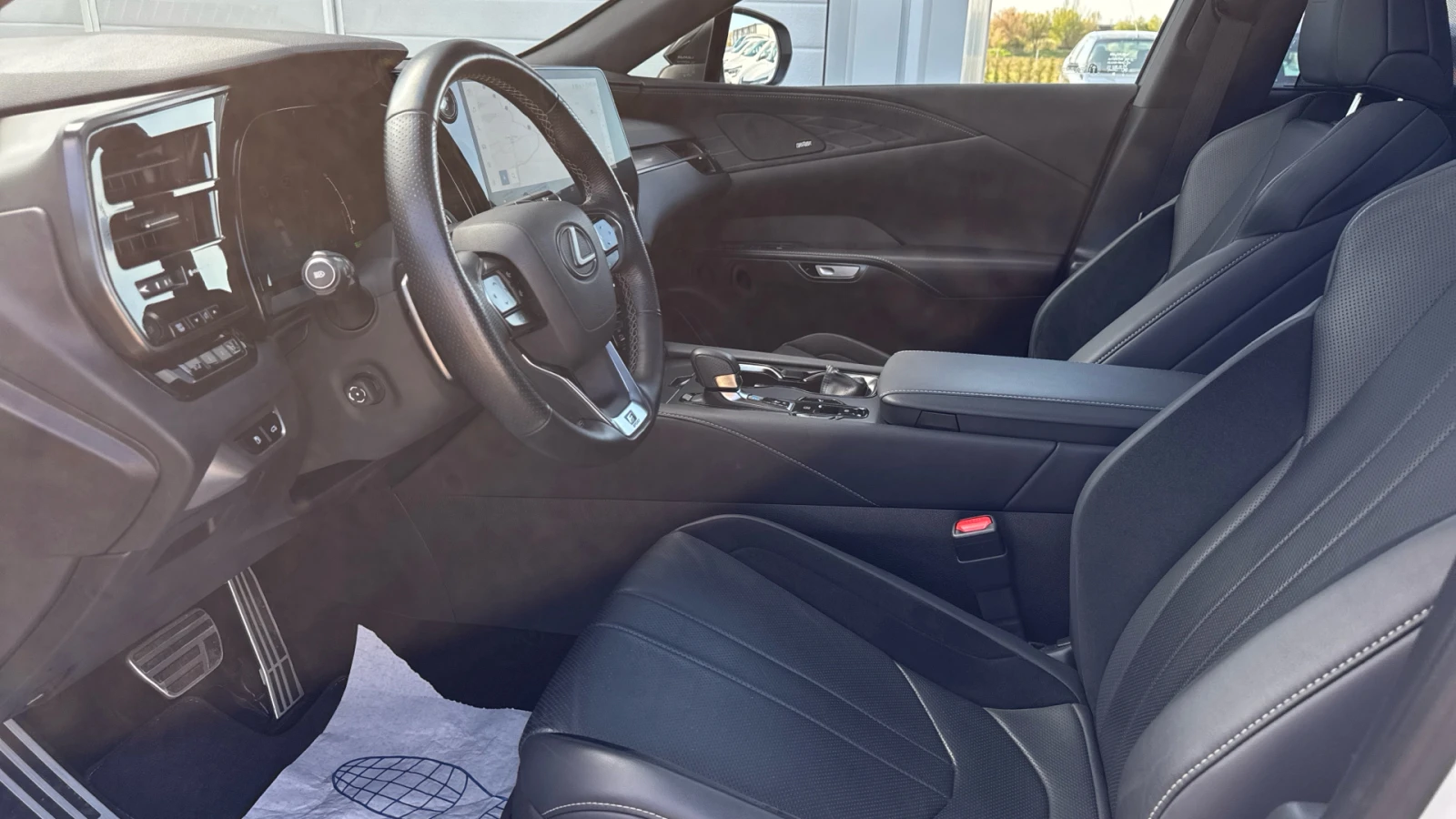 Lexus RX 500h F SPORT PANORAMA, снимка 13 - Автомобили и джипове - 54283697