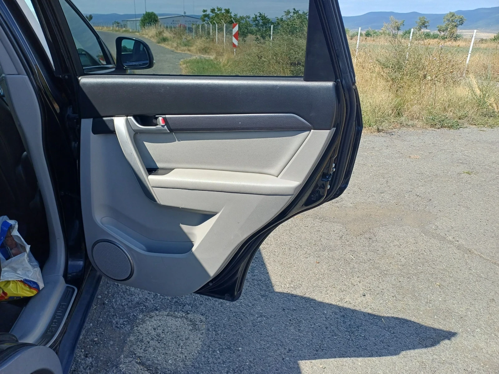 Chevrolet Captiva 2.2 184к.с автомат 4?4, снимка 15 - Автомобили и джипове - 55728774