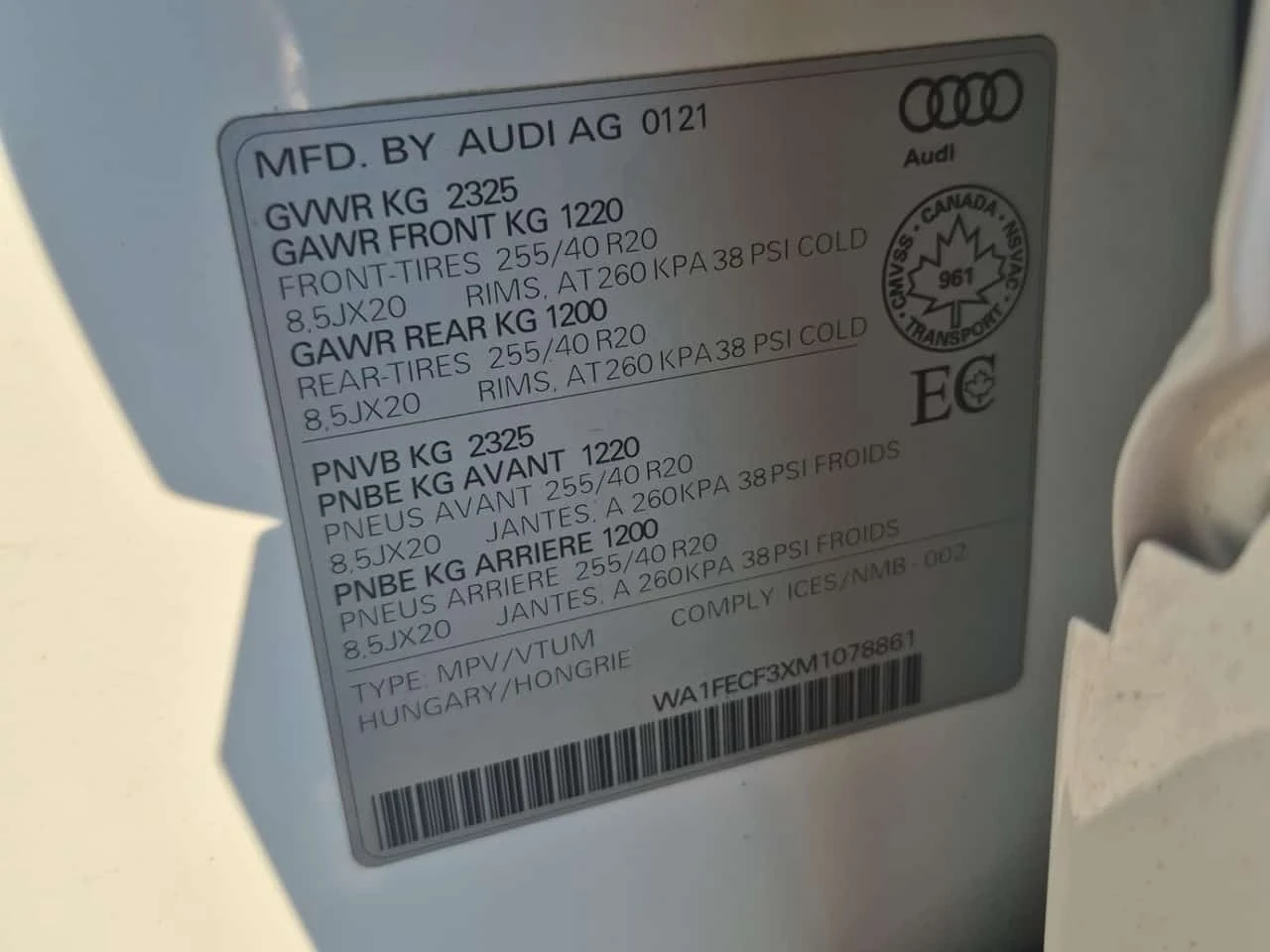 Audi Q3 * TECHNIK * CARFAX * ОПЦИЯ ЗА ФИНАНСИРАНЕ * , снимка 16 - Автомобили и джипове - 55785525