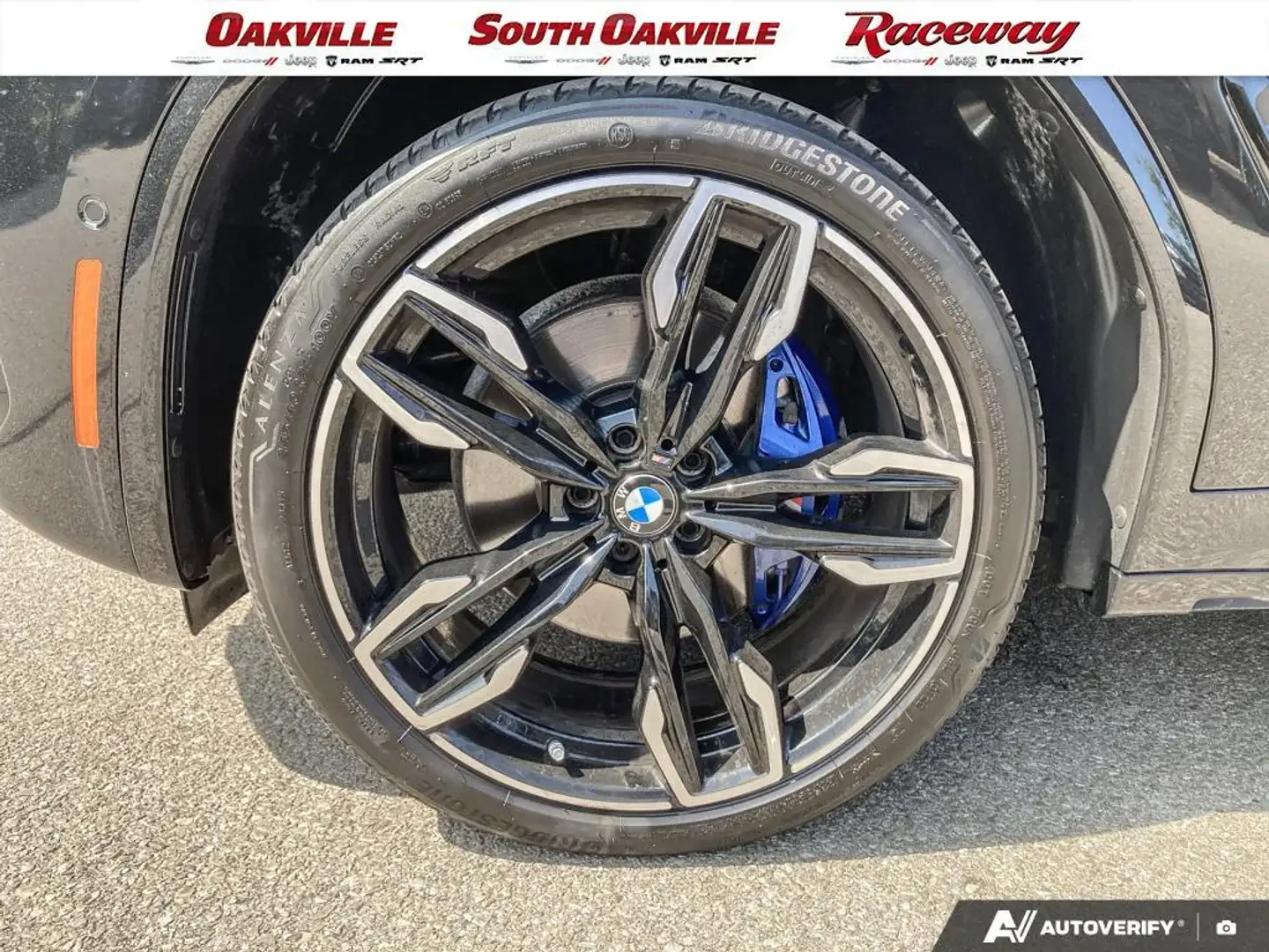 BMW X4 M40I* ДИГИТАЛНО* ТАБЛО* ПОДГРЕВ* КАМЕРА* КЕЙЛЕС* М, снимка 6 - Автомобили и джипове - 55790560