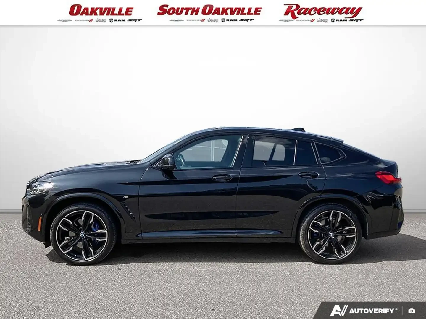 BMW X4 M40I* ДИГИТАЛНО* ТАБЛО* ПОДГРЕВ* КАМЕРА* КЕЙЛЕС* М, снимка 3 - Автомобили и джипове - 55790560