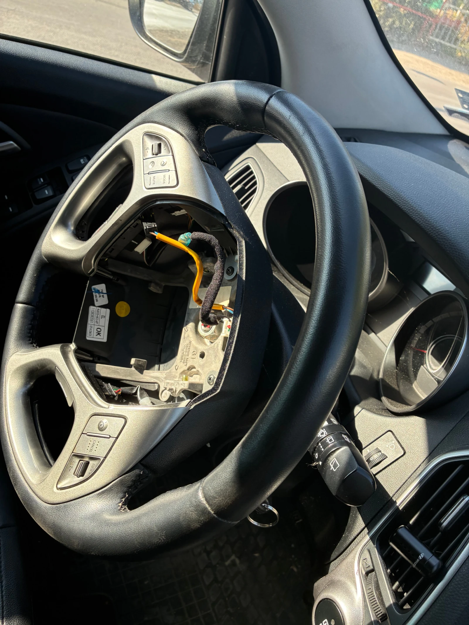 Hyundai IX35 2.0crdi на части, снимка 8 - Автомобили и джипове - 56131419