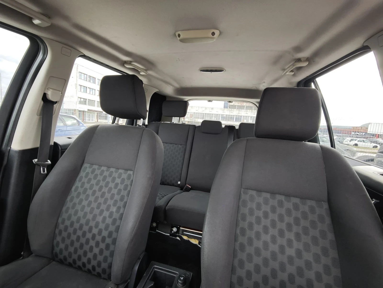 Land Rover Freelander, снимка 10 - Автомобили и джипове - 56187540