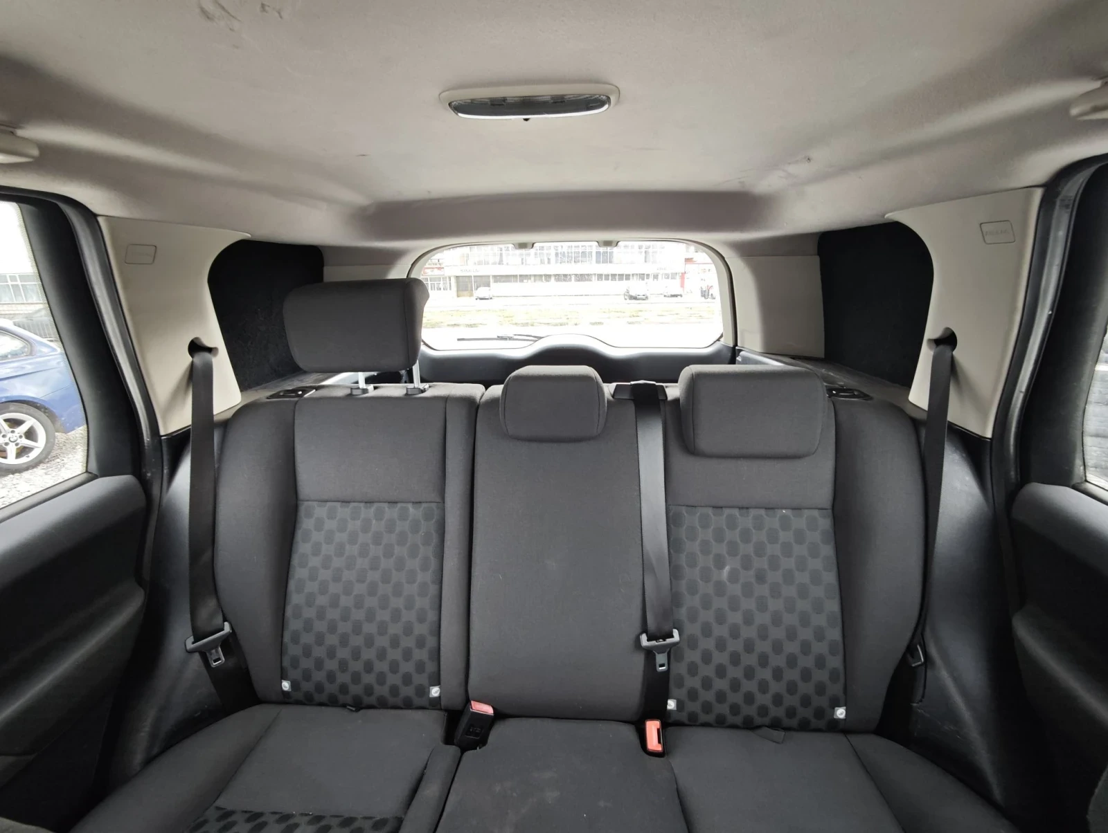 Land Rover Freelander, снимка 11 - Автомобили и джипове - 56187540