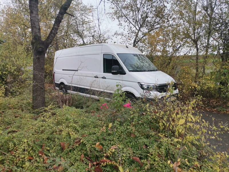 VW Crafter 2.0TDI, снимка 12 - Бусове и автобуси - 48040145