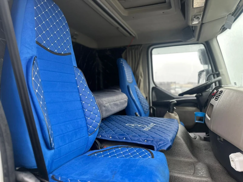 Renault Premium / EURO 5 / ОБСЛУЖЕН / ДВИГАТЕЛ НА VOLVO /, снимка 15 - Камиони - 53505199