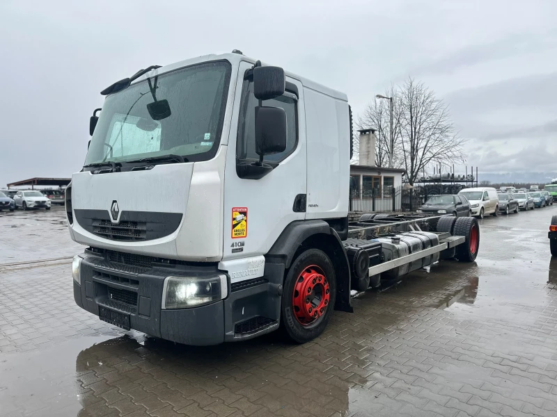 Renault Premium / EURO 5 / ОБСЛУЖЕН / ДВИГАТЕЛ НА VOLVO /