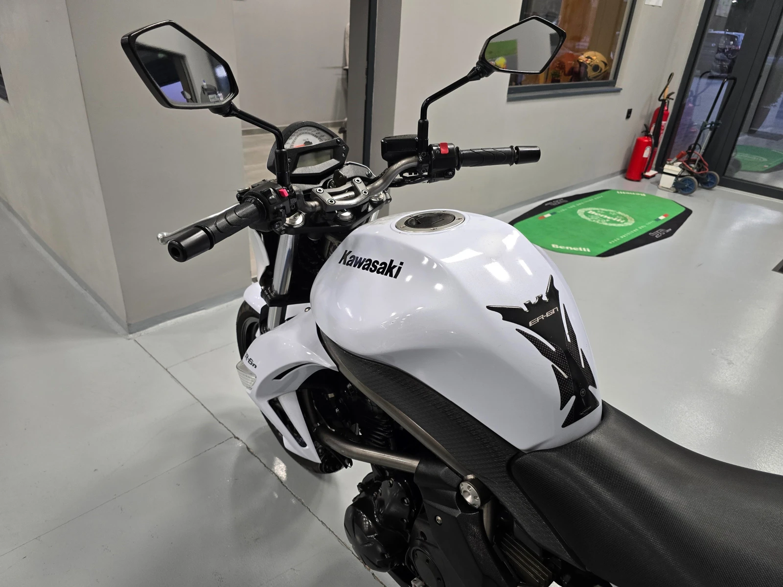 Kawasaki ER 6N  650ie, 72к.с., 2009г. - изображение 10