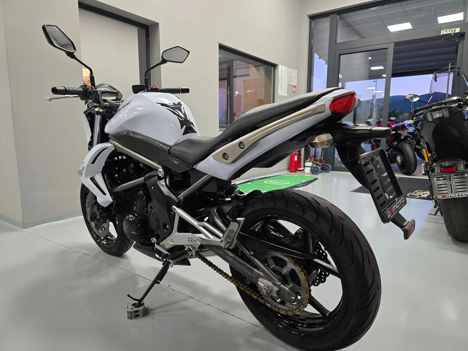 Kawasaki ER 6N  650ie, 72к.с., 2009г. - изображение 5