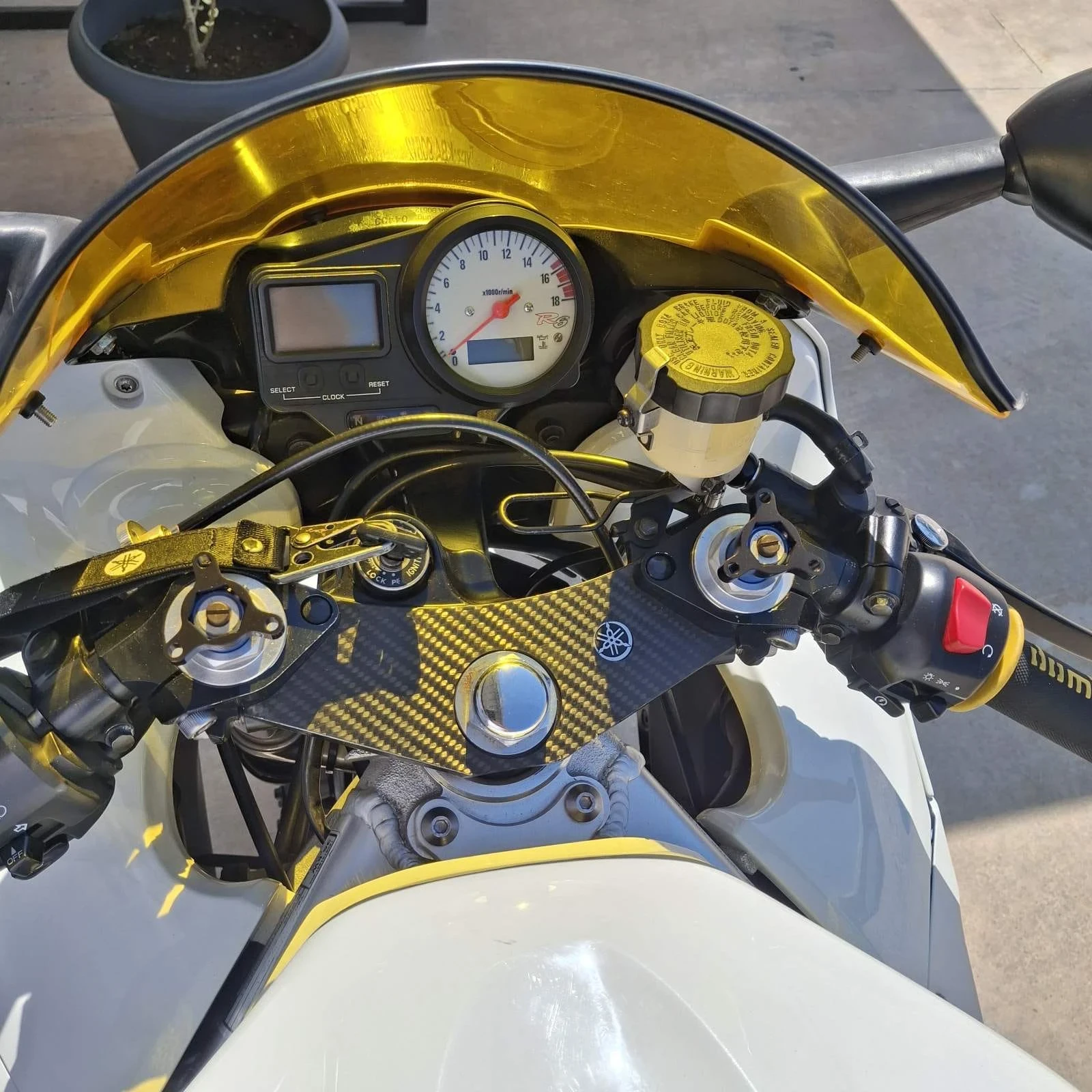 Yamaha YZF-R6 35 kw A2, снимка 11 - Мотоциклети и мототехника - 55951151