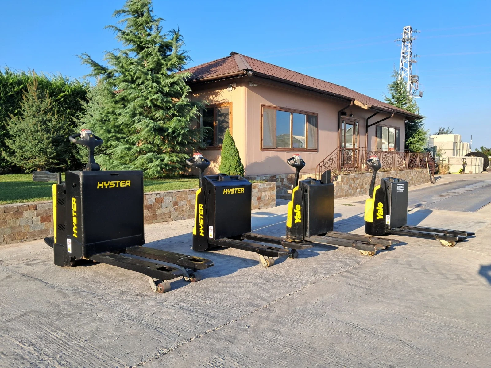 Електрокар Hyster, снимка 2 - Индустриална техника - 55808406