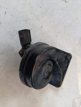 ����� �� �������� �� ������� ��� 3Q0951221 VW Passat