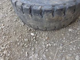 Гуми, снимка 3