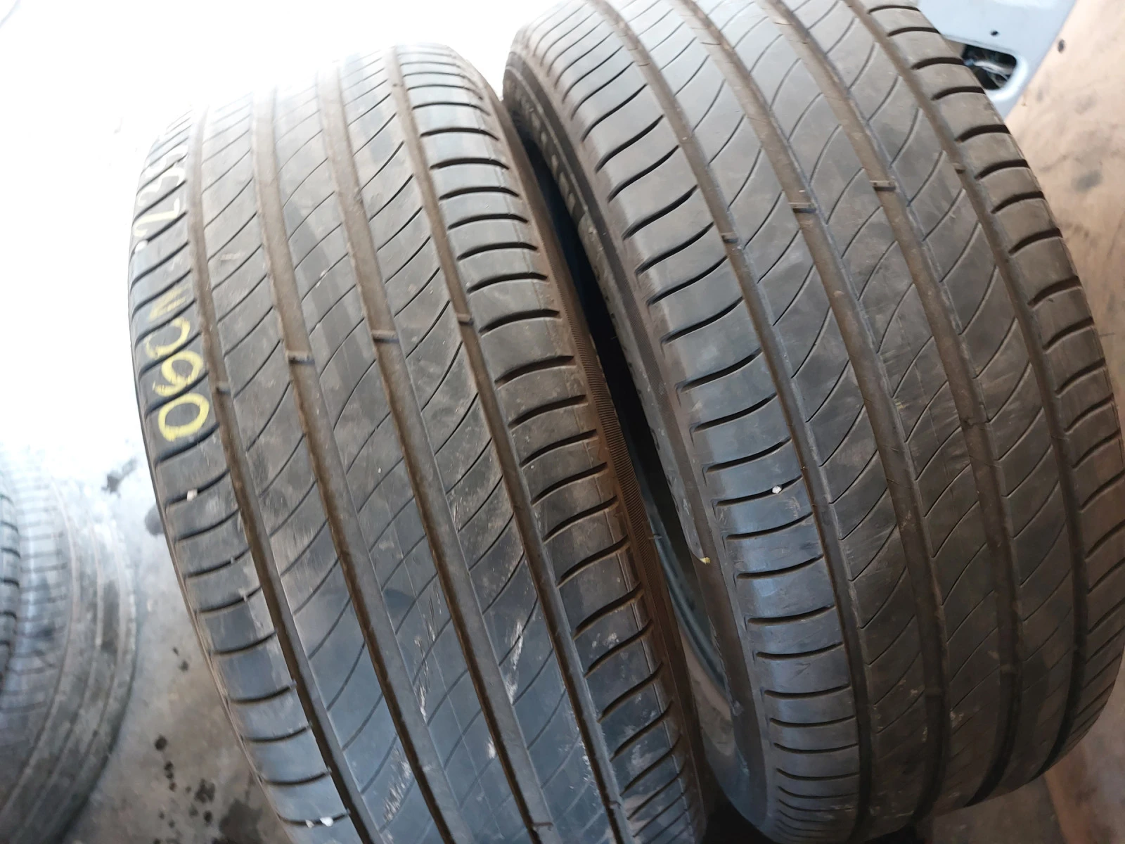 ���� 235/55R18 | Mobile.bg � ����������� 1