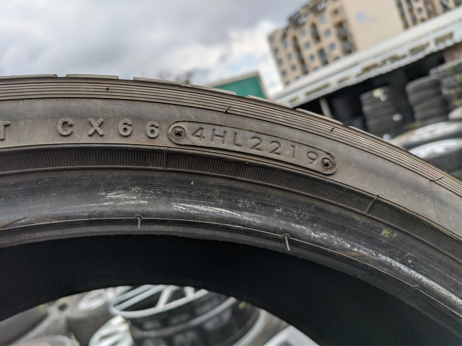���� 215/40R18 | Mobile.bg � ����������� 10