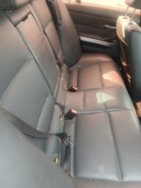 BMW 320 2.0D , снимка 15