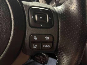 Lexus IS 300  CARFAX, снимка 16