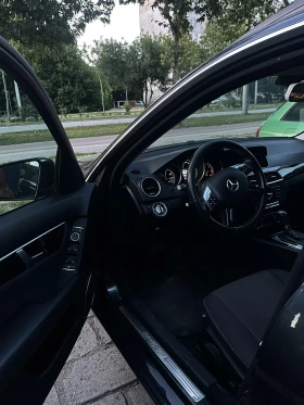 Mercedes-Benz C 220, снимка 9