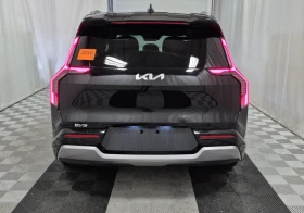 Kia EV9 * LAND W/PLUS PACKAGE* Обдух* Шибидах* 7 местен* , снимка 3