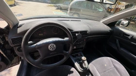 VW Passat 1.8 Газ Реални КМ с CarVertical Обслужен, снимка 12