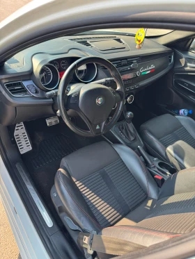 Обява за продажба на Alfa Romeo Giulietta ~14 000 лв. - изображение 8