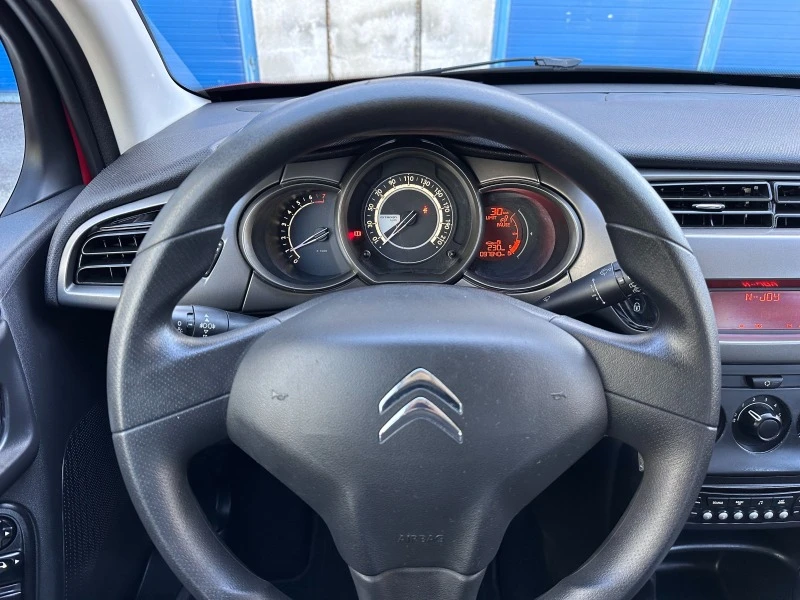 Citroen C3 1.2i EURO 6b, снимка 10 - Автомобили и джипове - 45110405