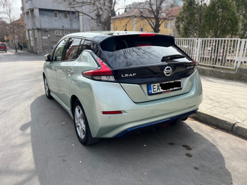 Nissan Leaf  ZE1, снимка 8 - Автомобили и джипове - 46368687